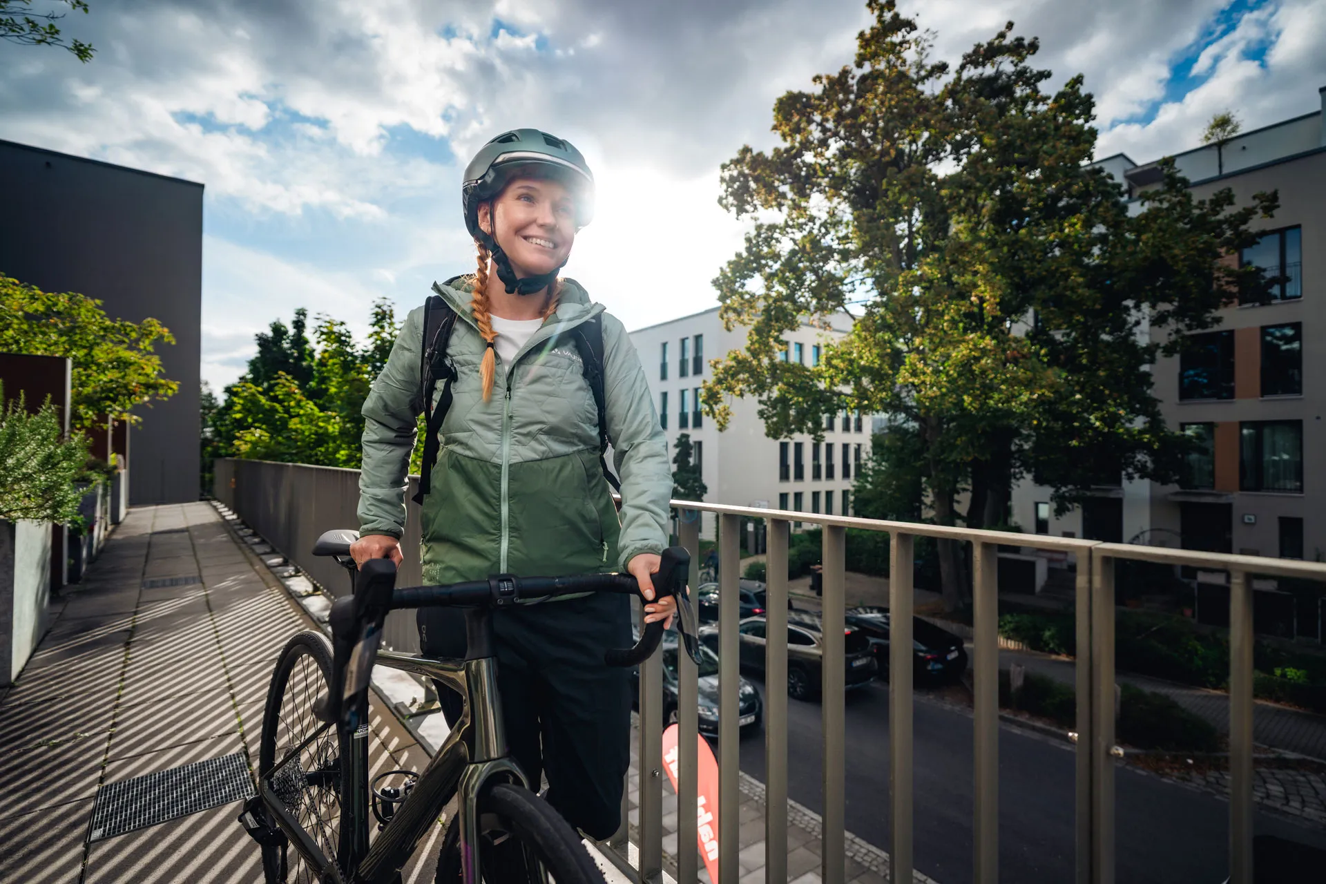 Man in BIKE24 jersey