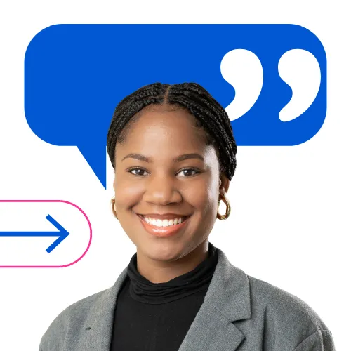 Smiling woman in business attire with a speech bubble and arrow, inviting you to join the collaboration Factory AG IT team.