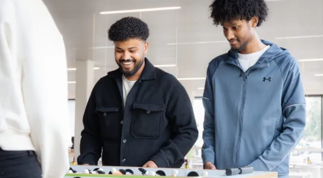 module.cards.template.CardDynamic.card.NEW.element.media.translation.media-alt-text