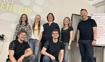 Bild mit Teammitgliedern