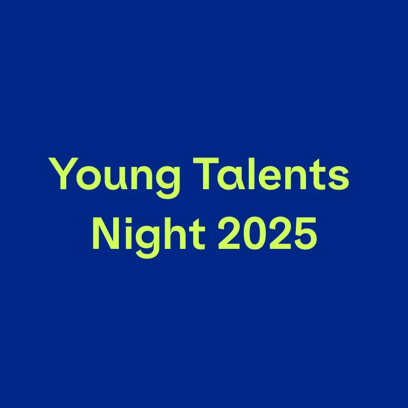 Blauer Hintergrund mit Text 'Young Talents Night 2025 in gelber Schrift.