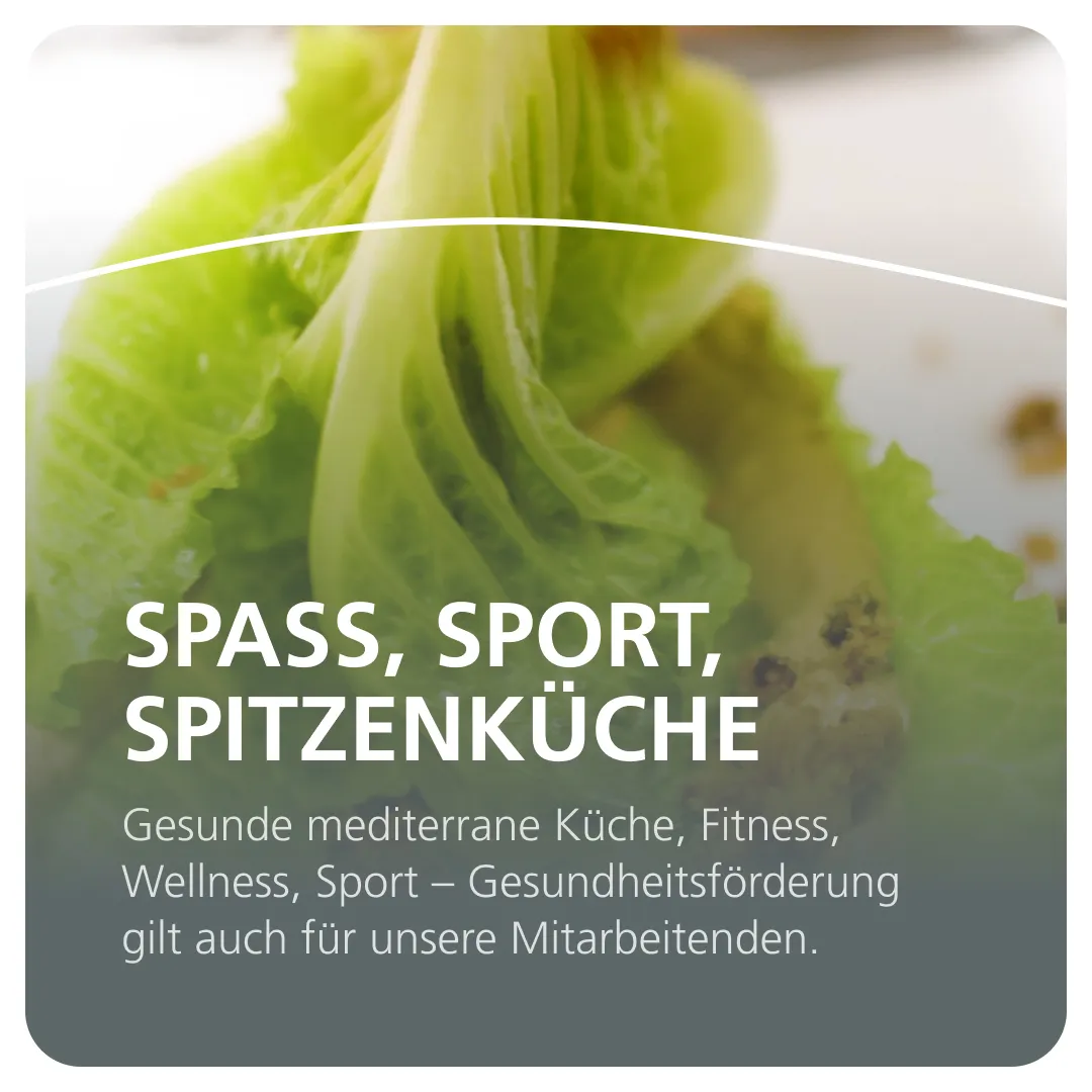 Lichtdurchflutete Architektur, ergonomisch ausgestattete Arbeitsplätze, unkomplizierte Anfahrt – unsere Infrastruktur schafft beste Bedingungen.